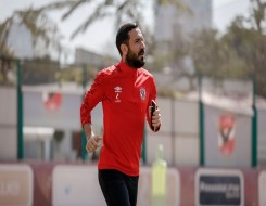  مصر اليوم - تفاصيل خلاف النادي الأهلي وعلي معلول بسبب نصف مليون دولار