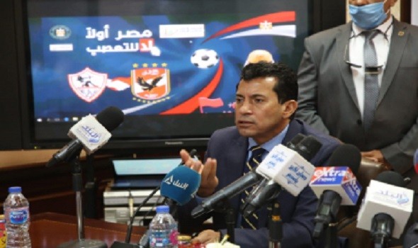 وزير الرياضة المصري يرد بشأن درع صلاح