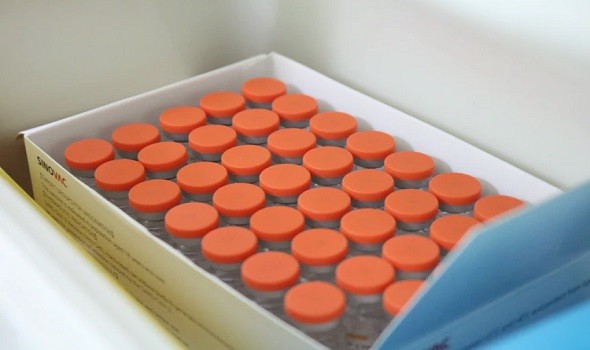   مصر اليوم - شركة موديرنا تعلن أنها ستطور جرعة معززة ضد المتحور الجديد لفيروس كورونا أوميكرون