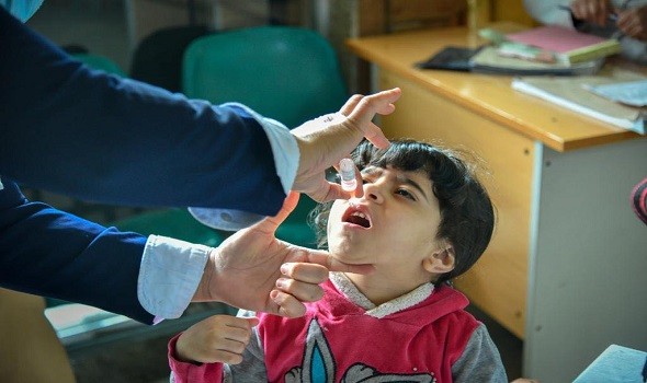   مصر اليوم - متطوعو الهلال الأحمر في بورسعيد شاركوا في حملة تطعيم شلل الأطفال