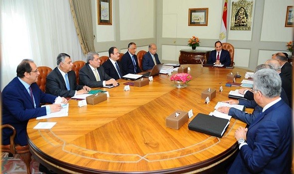   مصر اليوم - السيسي يصدق على تعديلات قانون بشأن الفصل من العمل والخدمة المدنية