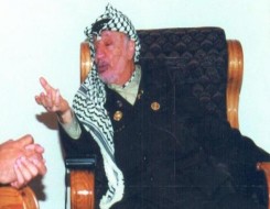   مصر اليوم - وثائق بريطانية تكشف أن بوش أمر بالبحث عن خليفة للزعيم الفلسطيني الراحل ياسر عرفات عقب انتفاضة الأقصى في 2001