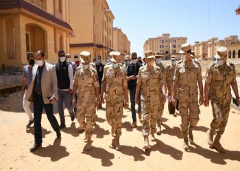   مصر اليوم - وزير الدفاع المصري يلتقي وزير الدفاع الوطني والمحاربين القدماء للكونغو