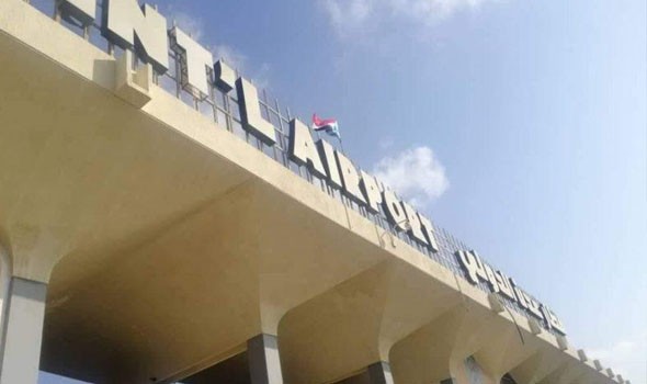   مصر اليوم - سقوط 12 قتيلاً جراء انفجار استهداف مطار عدن بسيارة مفخخة
