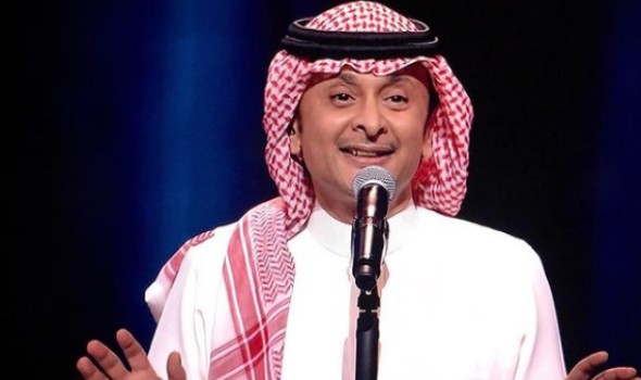 عبدالمجيد عبدالله يُطرب جمهوره في موسم جدة الغنائي