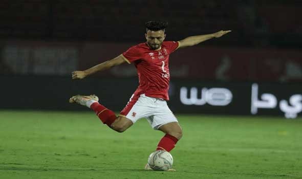 العلاج التحفظي يزيد مدة غياب صلاح محسن عن الأهلي لشهرين