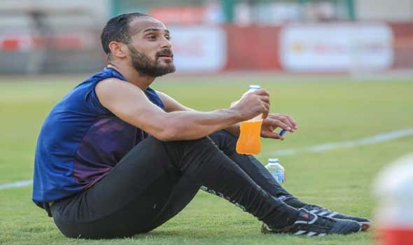 الأهلي يبحث تعيين وليد سليمان في منصب إداري بعد الاعتزال
