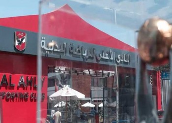   مصر اليوم - الأهلي يناقش مع ريفيرو استمرار النحاس وشوقي في جهازه المعاون
