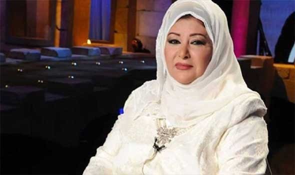   مصر اليوم - عفاف شعيب تروي قصة تعرّضها للسحر وهجومها على النجمات بسبب الحجاب