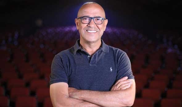   مصر اليوم - أشرف عبد الباقي يوضح صعوبة المسرح عن السينما والتلفزيون