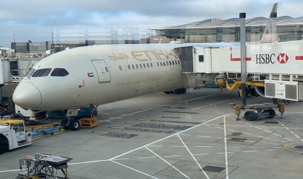 الاتحاد للطيران تعود إلى بكّين بأول رحلة ركاب منتظمة عقب انقطاع إثر جائحة كورونا