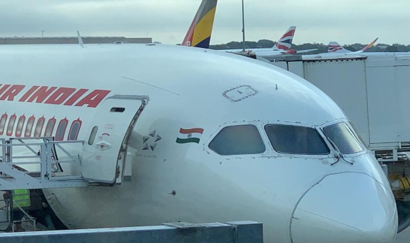   مصر اليوم - هبوط عنيف في دبلن يخرج طائرة إيرباص من الخدمة