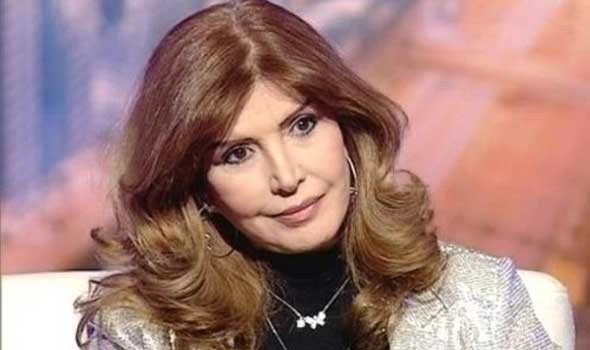   مصر اليوم - ميرفت أمين تعلّق على انتقادات صورتها في عزاء علي عبد الخالق