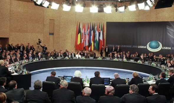   مصر اليوم - كييف تتهم واشنطن وبرلين بمعارضة انضمامها إلى الناتو