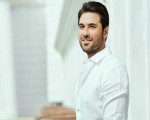   مصر اليوم - أحمد عز يكشف شخصيتي عن تفاصيل شخصيته في فيلمه الجديد 7Dogs