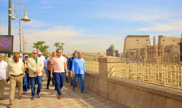   مصر اليوم - وزير السياحة المصري يُتابع المشروعات السياحية المتعثرة في شرم الشيخ علي أرض الواقع