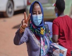   مصر اليوم - بي بي سي تُعلن اعتقال ثلاثة من صحفييها خلال احتجاجات السودان