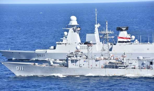   مصر اليوم - القوات البحرية المصرية والفرنسية تنفذان تدريبا بحريا عابرا في نطاق الأسطول الشمالي