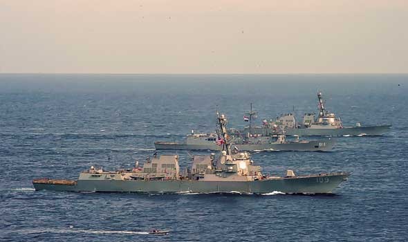   مصر اليوم - القوات البحرية المصرية والأميركية تنفذان تدريبًا بحريًا عابرًا في البحر الأحمر