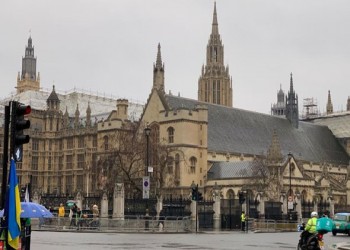   مصر اليوم - وثائق جديدة تطيح ببيتر ماندلسون وتكشف علاقات مالية ومراسلات مع جيفري إبستين