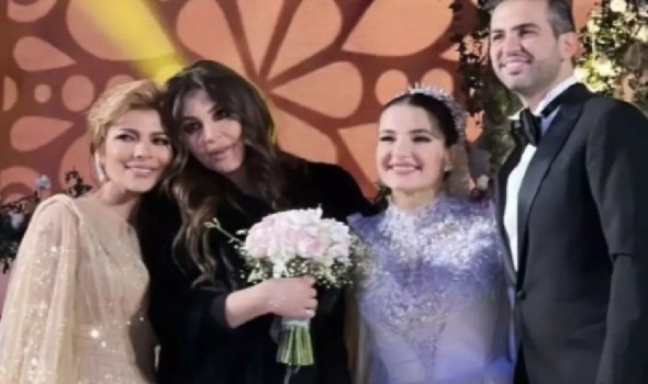   مصر اليوم - أول تعليق من أصالة على زفاف ابنتها شام الذهبي من المصري أحمد هلال