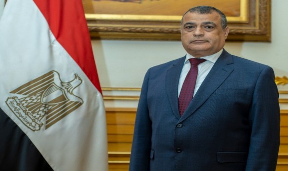   مصر اليوم - وزير الإنتاج الحربي المصري يوجه الشركات بضرورة التواصل الفعال مع العاملين