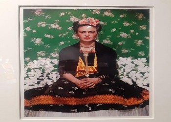   مصر اليوم - لوحة فريدا كاهلو الذاتية تحقق أغلى بيع لفنانة في المزاد بـ54.7 مليون دولار