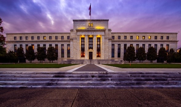   مصر اليوم - البنك المركزي الأميركي يستعد لرفع الفائدة وباول يؤكد قطع شوطا طويلاً في محاربة التضخّم