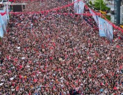   مصر اليوم - توقيف العشرات في تجمع بإسطنبول دعماً لإمام أوغلو بعد 100 يوم من اعتقاله