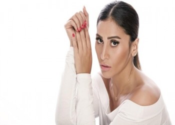   مصر اليوم - دينا الشربيني تقدم تجربة غنائية جديدة مع المطرب أبو للمرة الأولى في مسيرتها