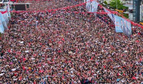   مصر اليوم - توقيف العشرات في تجمع بإسطنبول دعماً لإمام أوغلو بعد 100 يوم من اعتقاله