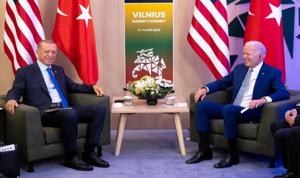   مصر اليوم - أردوغان يتوقع رفع القيود عن مبيعات الأسلحة لتركيا عقب المحادثات مع واشنطن