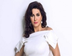   مصر اليوم - وفاء عامر تحصد جائزة أفضل ممثلة بمهرجان همسة للآداب والفنون