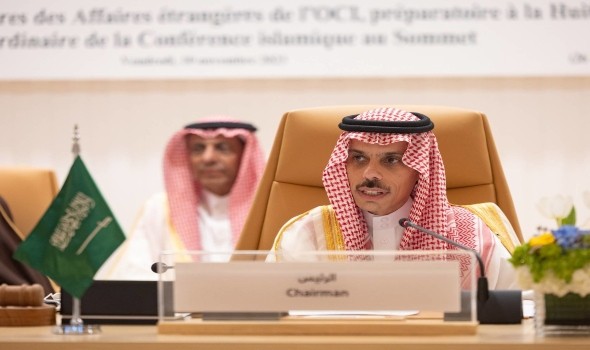 وزير الخارجية السعودي يؤكد أن المنطقة لا تحتمل مزيداً من الصراعات