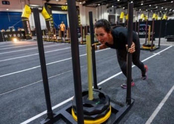   مصر اليوم - علم النفس يكشف 10 عادات مسائية تميز الأشخاص الناجحين