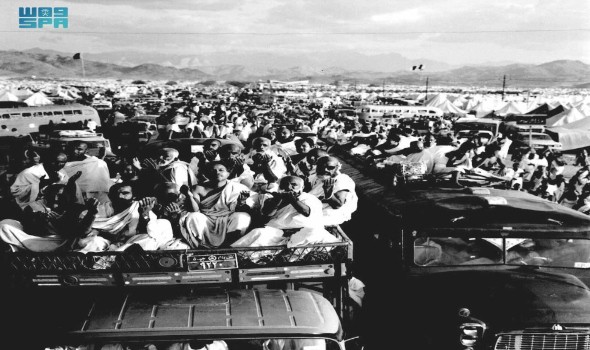 المملكة السعودية 100 عام في خدمة ضيوف بيت الله الحرام