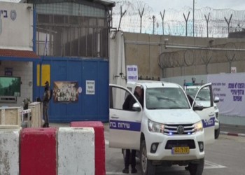 مصر اليوم - بن غفير يتفقد سجن عوفر ويشرف على تنكيل الأسرى الفلسطينيين