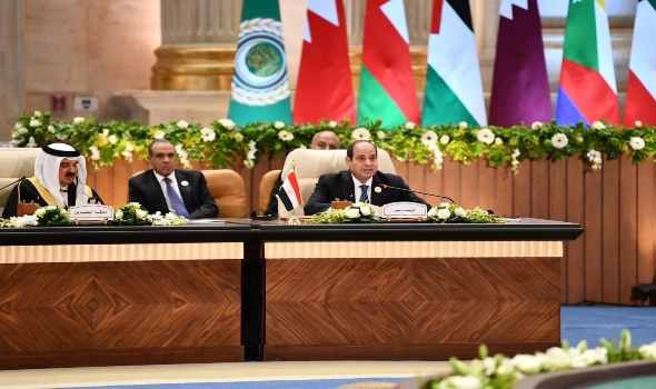   مصر اليوم - القمة العربية تطالب بإدارة غزة المؤقتة تحت مظلة الحكومة الفلسطينية ويؤكدون على حل الدولتين