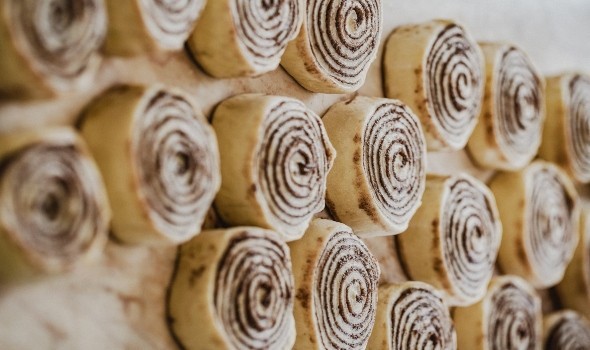   مصر اليوم - أسباب خفية تجعلك تشتهي الحلوى بعد الطعام