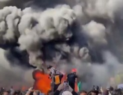   مصر اليوم - تصعيد غير مسبوق في لوس أنجلوس وفرض حظر التجول وعمدة المدينة تُطالب بوقف مداهمات الهجرة وترمب يتوعد بـتحرير المدينة