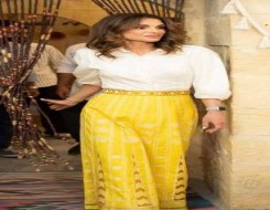 مصر اليوم - الملكة رانيا تتألق في الأصفر مجددًا بأناقة لافتة ورسائل وجدانية في كل ظهور