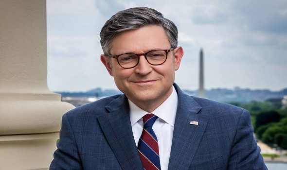   مصر اليوم - رئيس مجلس النواب الأميركي يعلق على صلة ترامب بقضية إبستين