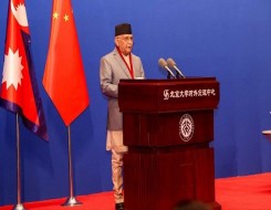   مصر اليوم - احتجاجات دامية في نيبال تؤدي إلى استقالة رئيس الوزراء وإجلائه بطائرة وسط اشتعال البرلمان ومنازل المسؤولين