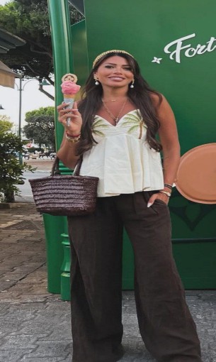   مصر اليوم - نجمات الموضة يتألقن بإطلالات صيفية منعشة تجمع بين البساطة والأنوثة