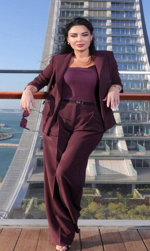   مصر اليوم - البدلة النسائية أناقة انتقالية بتوقيع النجمات