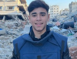   مصر اليوم - عبود أصغر مراسل في غزة يعلن نهاية الحرب ويؤكد راجعين نعمرها  بعد عامين من المعاناة