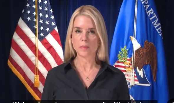   مصر اليوم - ترامب يقيل وزيرة العدل بام بوندي ويعين بديلاً بالإنابة