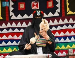   مصر اليوم - السدو حرفة سعودية عريقة تجسد ذاكرة البادية وتراث الجزيرة العربية