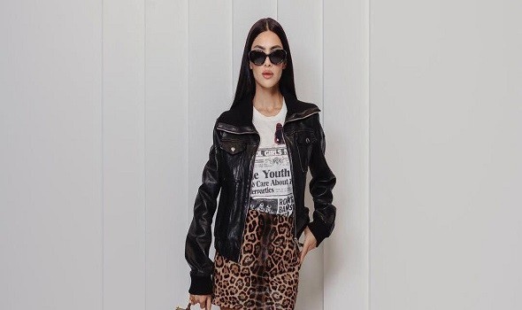 مصر اليوم - الطبعات الحيوانية تفرض حضورها في إطلالات النجمات هذا الخريف