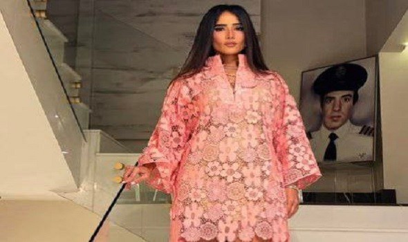   مصر اليوم - النجمات يختتمن عام 2025 بإطلالات مفعمة بالحيوية وألوان تنبض بالأناقة والجرأة